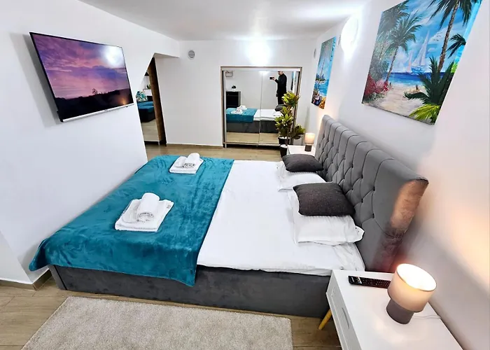 Апартаменти Lovely Duplex Cismigiu Park - Pop1 Бухарест
