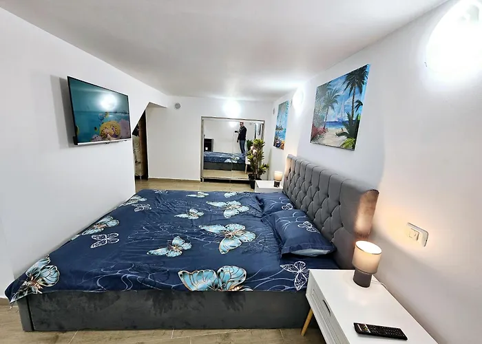 Lovely Duplex Cismigiu Park - Pop1 아파트
